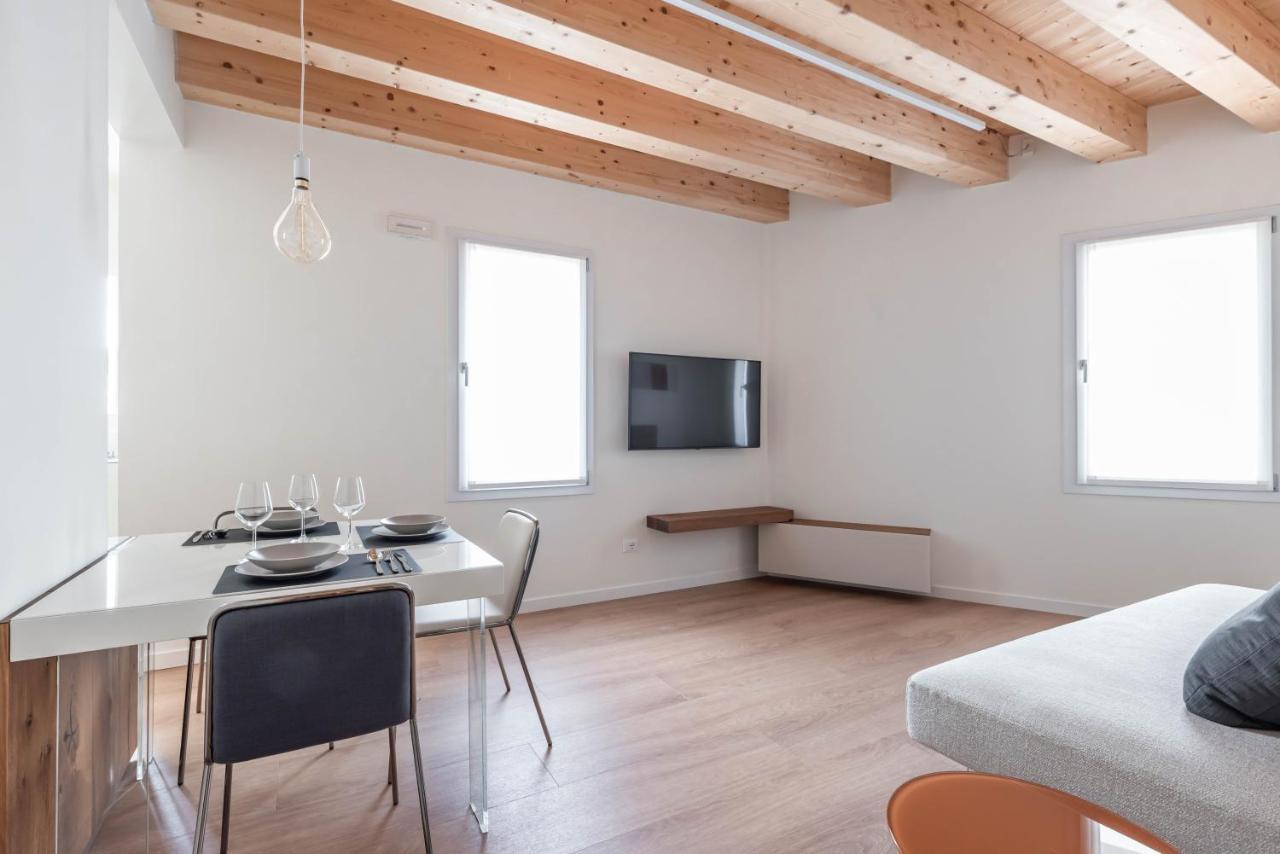 Palazzo '900 Design Flats - Il Poeta Leilighet Padova Eksteriør bilde